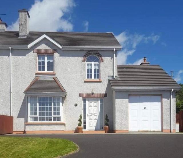 Superior 4 Bed House In Moville Donegal . Villa Esterno foto
